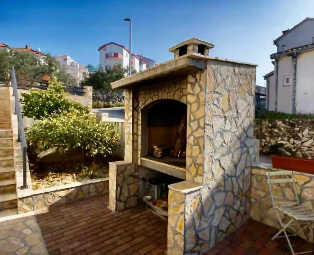 Apartmani Attila Trogir Exterior photo